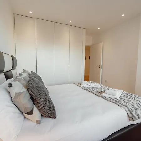 Apartamento Downtown Stylish With Garage By Vacationy Porto